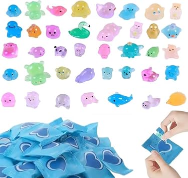 Blind Bags, 50 Mini Resin Animals Mystery Bags, Animals with Glow in The Dark Feature, for Party Favours, Small Resin Animals Collection, Tiny Resin Animals for Creative Play