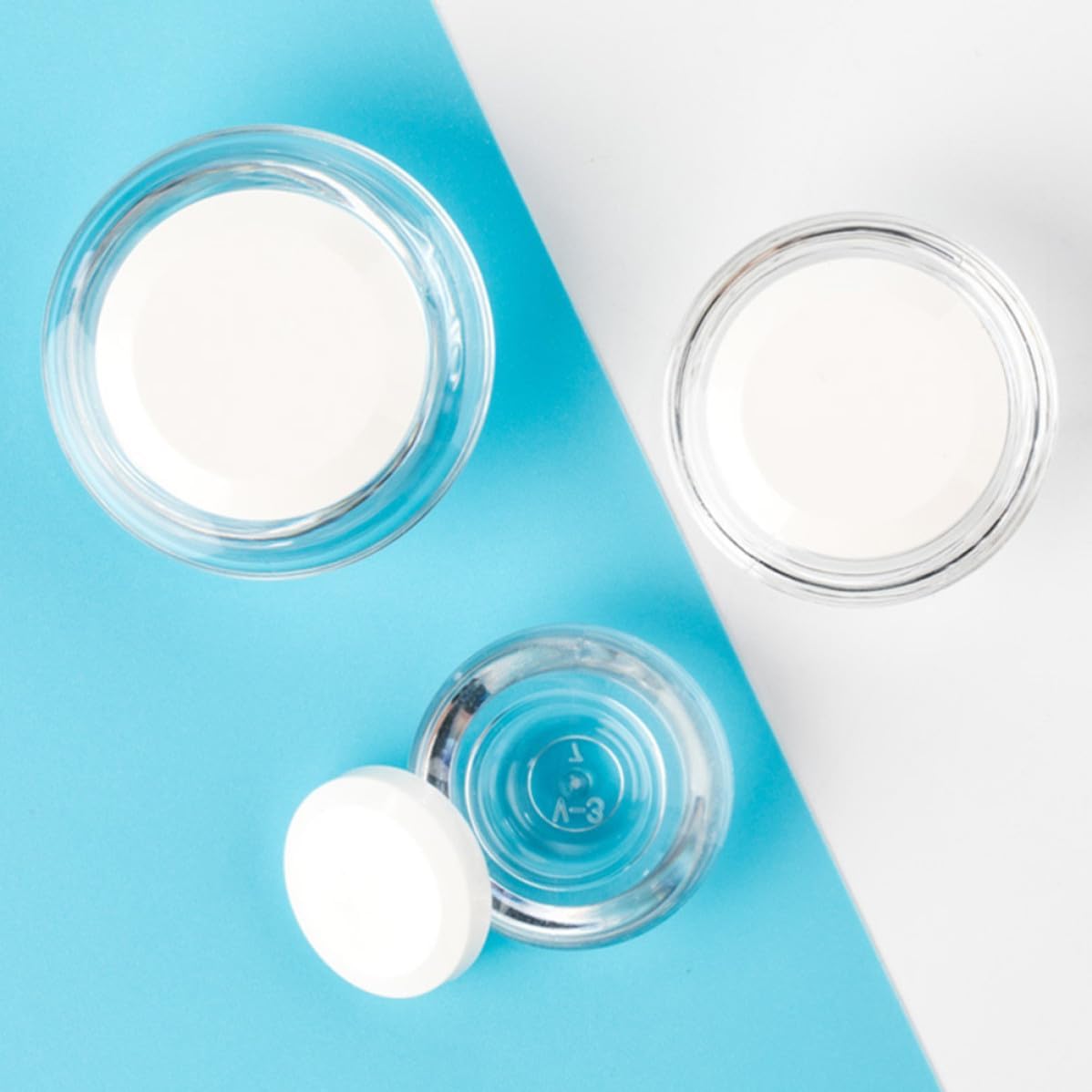 3pcs Acrylic Refillable Face Cream Containers with Lids, Portable Travel Cream Jars 3g 7g 10g Multipurpose Sub Packaging Sample Holder for Cosmetics Protection