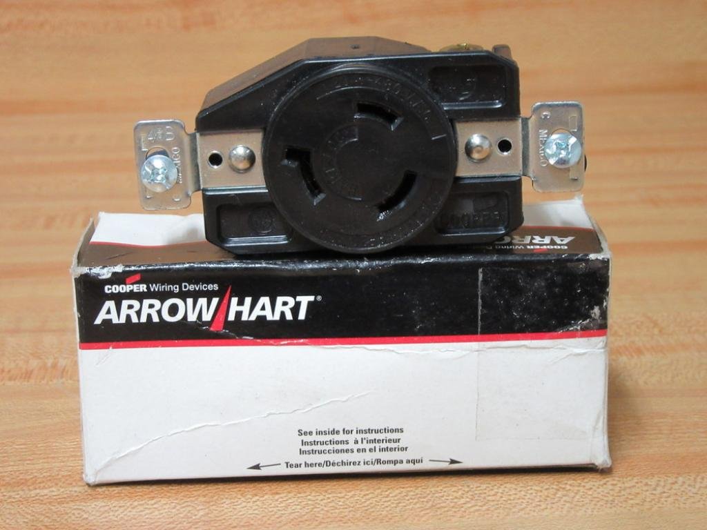 Arrow Hart CWL820R Single Receptacle