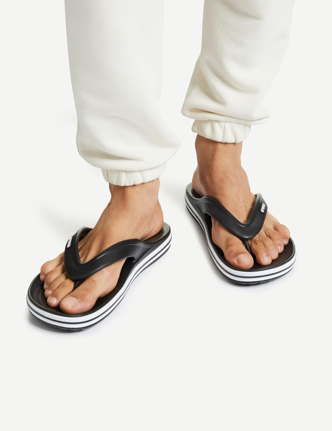 Crocs Unisex Adult sandal, BLACK/WHITE, 5 UK M/ 6 UK W (M6W8)