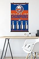 Vista 24 de Trends International NHL New York Islanders - Champions 23 Wall Poster, 34L x 22.4W, Mahogany Framed Version