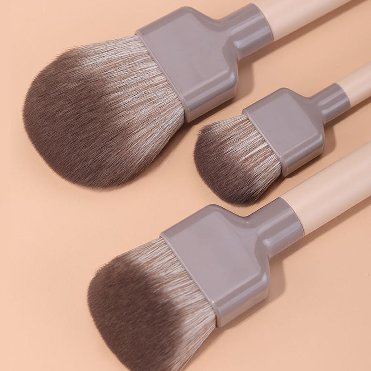 Makeup Brushes Premium Synthetic Foundation Powder Concealers Eye Shadows Makeup 9 Pcs Brush Set (Pink)