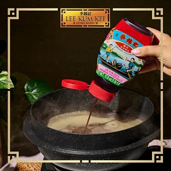 Lee Kum Kee Premium Oyster Sauce Squeeze Bottle (17.6 oz - 1 Pack) Rich & Savory, All-Purpose Seasoning | Perfect for Stir-Frying, Drizzling, Grilling, Roasting, Glazing & Marinades