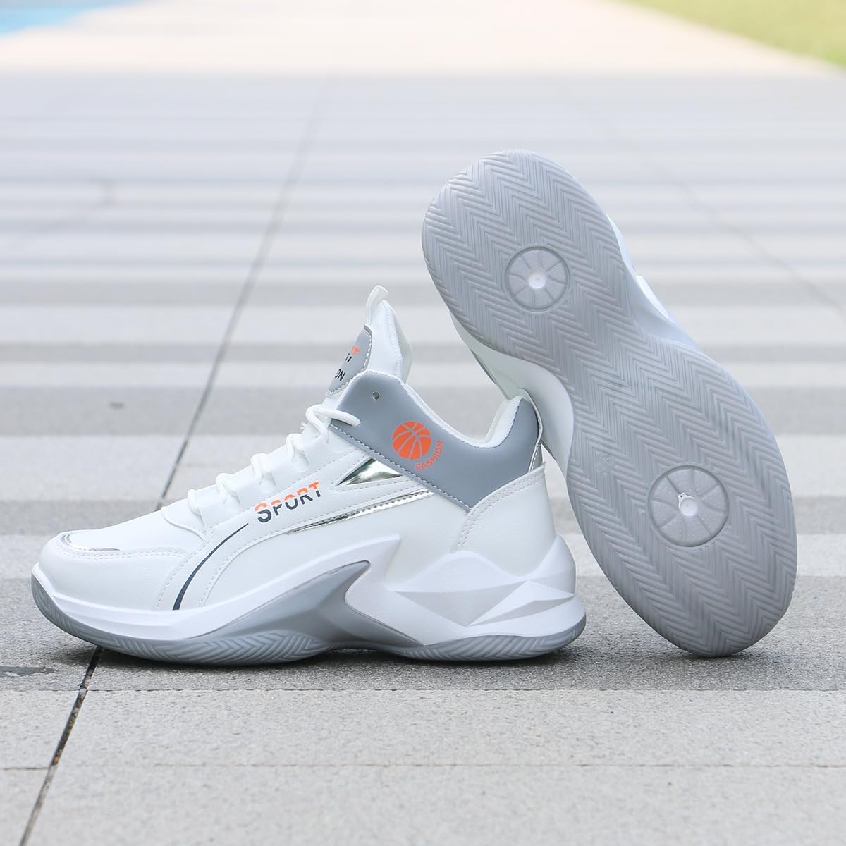 Men's Lace-up Sneakers, Basketball Athletic Shoes, Anti-Slip Shock Absorbing and Breathable Shoes for Running Basketball Workout Gym