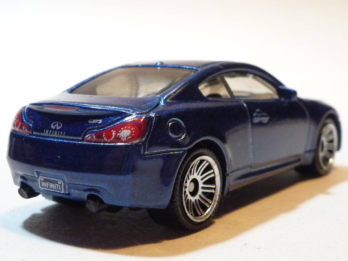 Amazon | MATCHBOX/マッチボックス 2010 INFINITI G37 COUPE