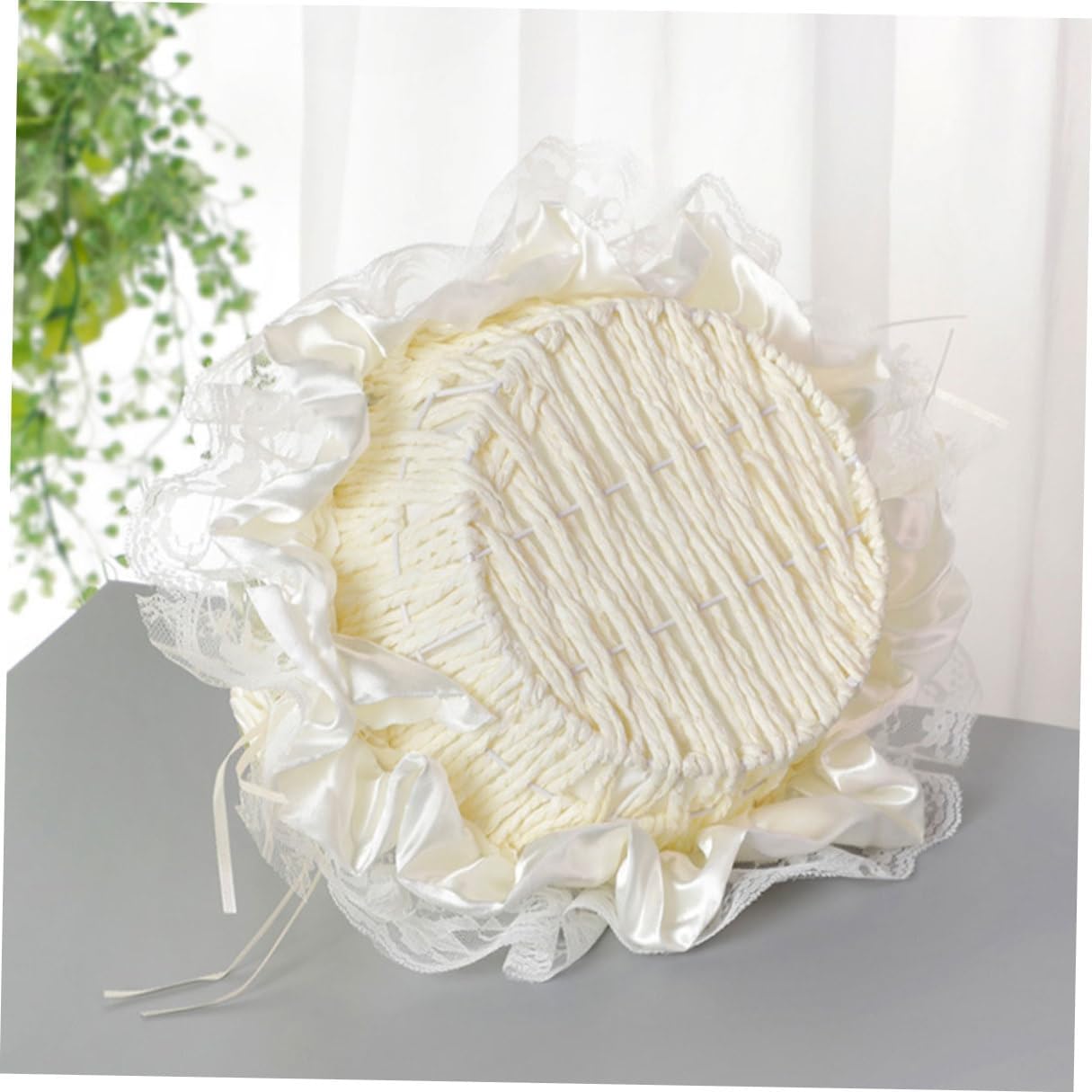 Ciieeo Wedding Flower Girl Basket with Lace Fabric White Small Bridesmaid Basket for Wedding Ceremony and Party Supplies