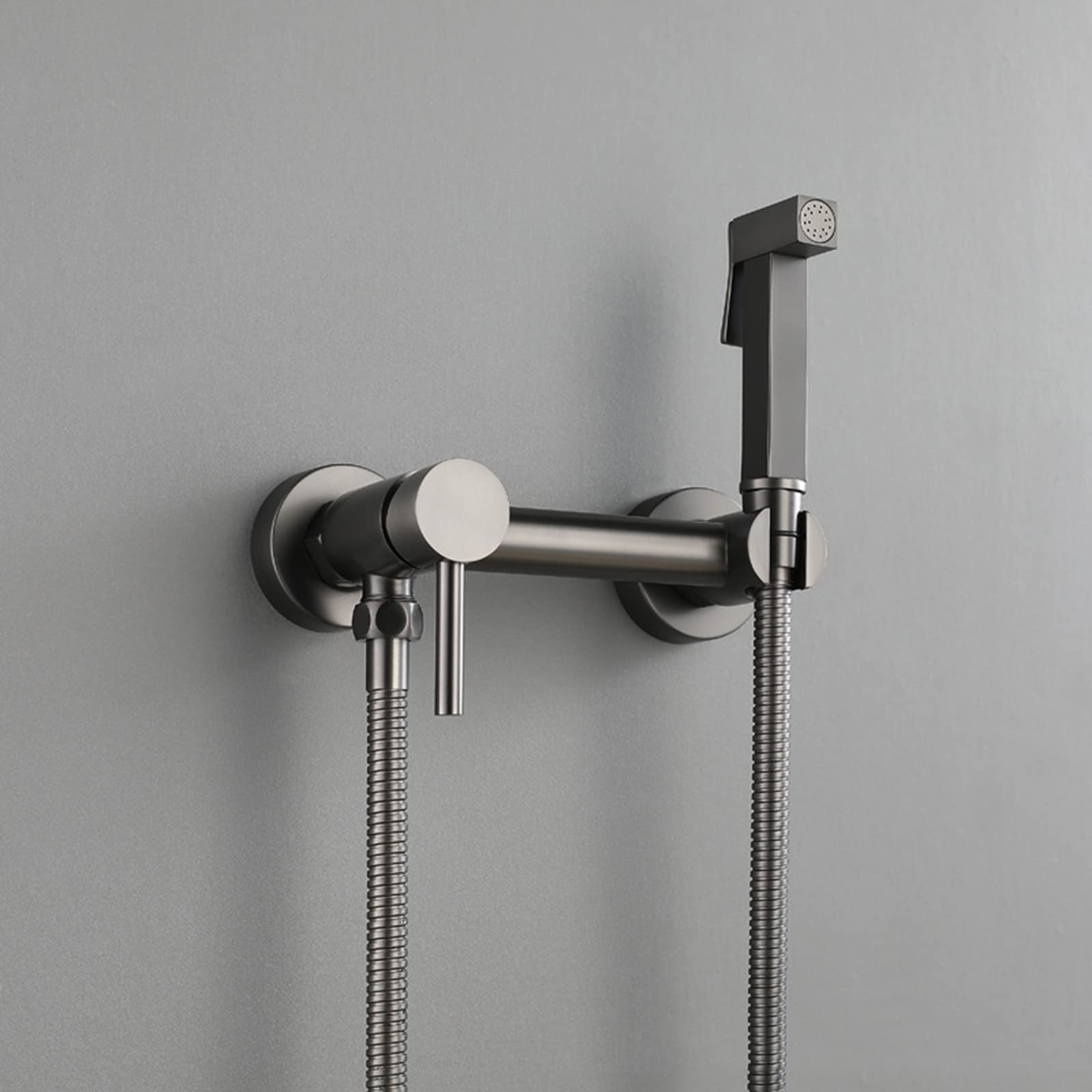 Bidet mural pour toilette monofonction afin de transformer la routine bien-être de votre famille