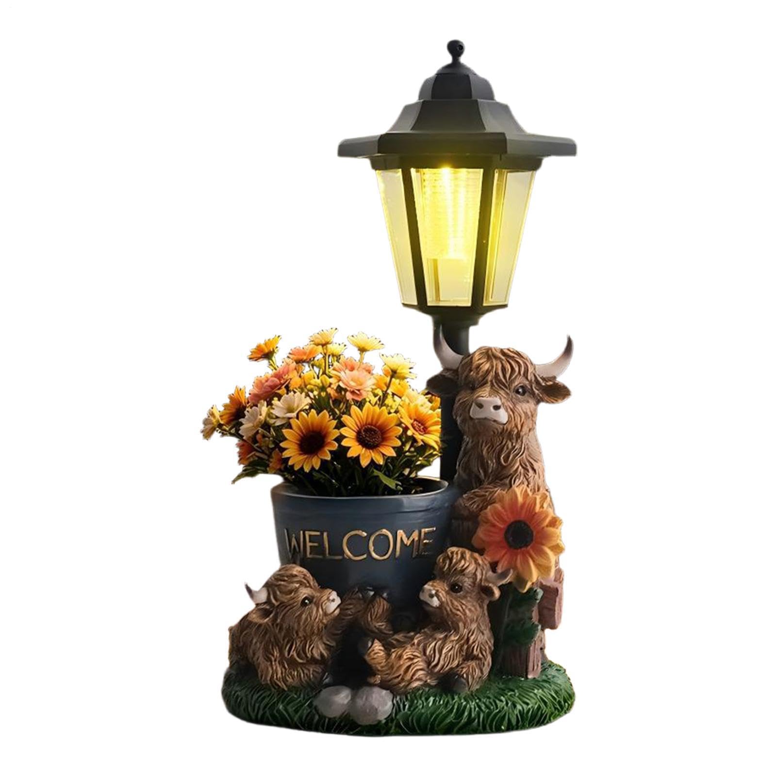La statua solare del giardino ad azionamento solare accende la