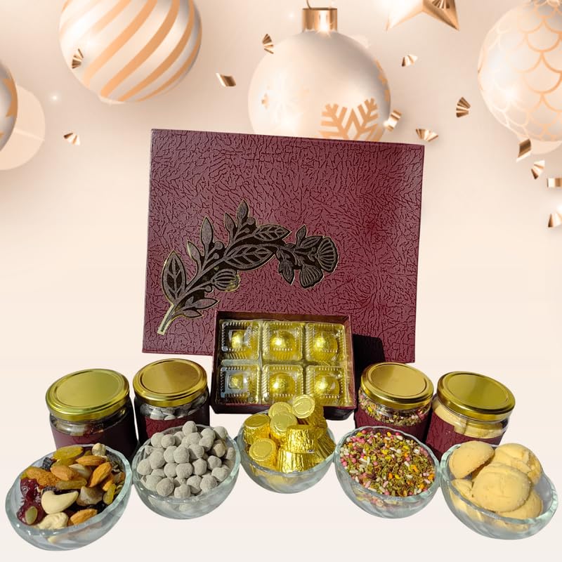 Image of NUTRI MIRACLE Christmas Dry Fruits Pack | Gift Box for Loved Ones and Corporate Teams