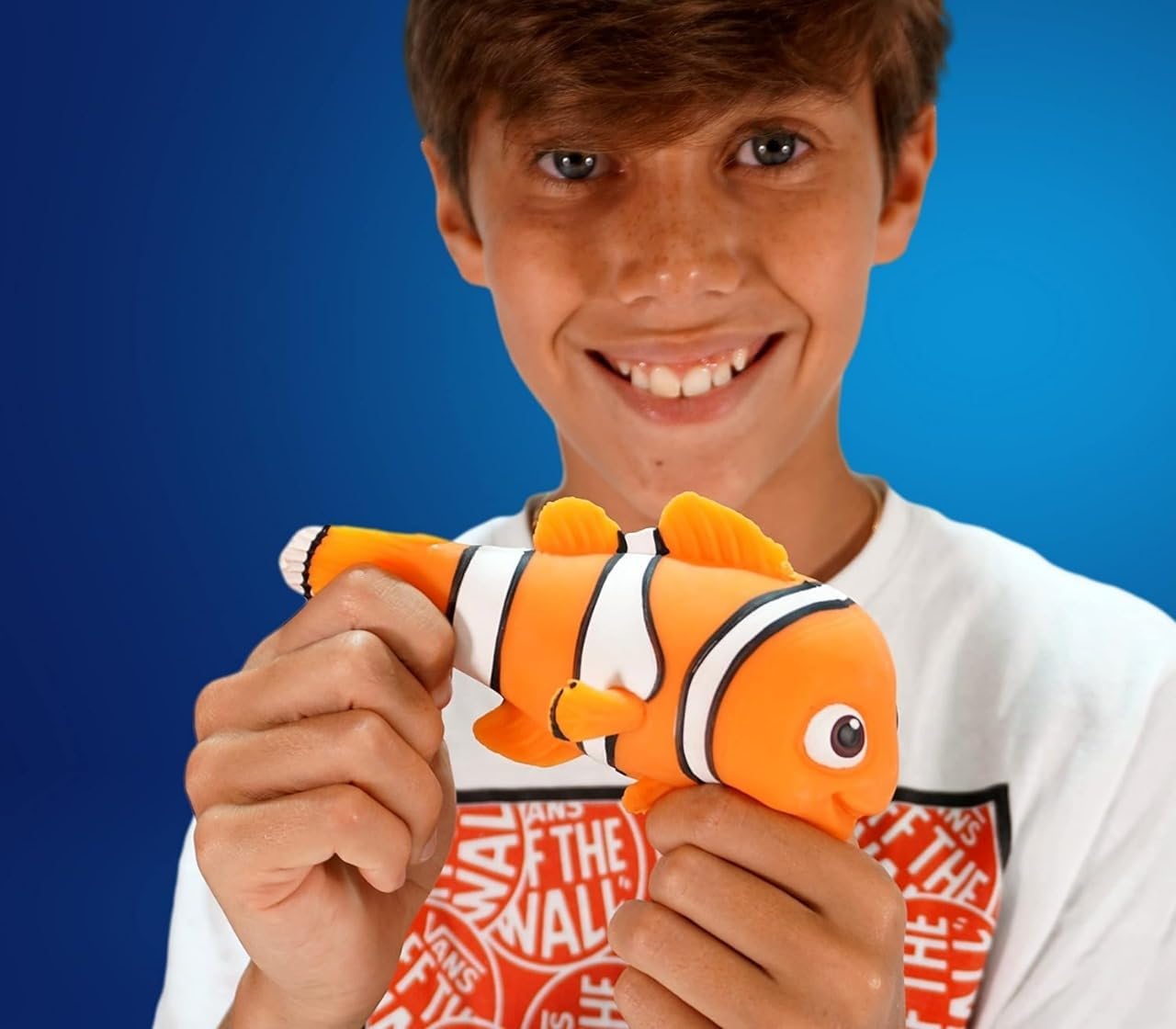 JA-RU Disney Squish and Pull Stretchy Toys (6 Pack). Nemo Figures, Stress Reliever, Calming Fidget, Kids' Birthday Gifts