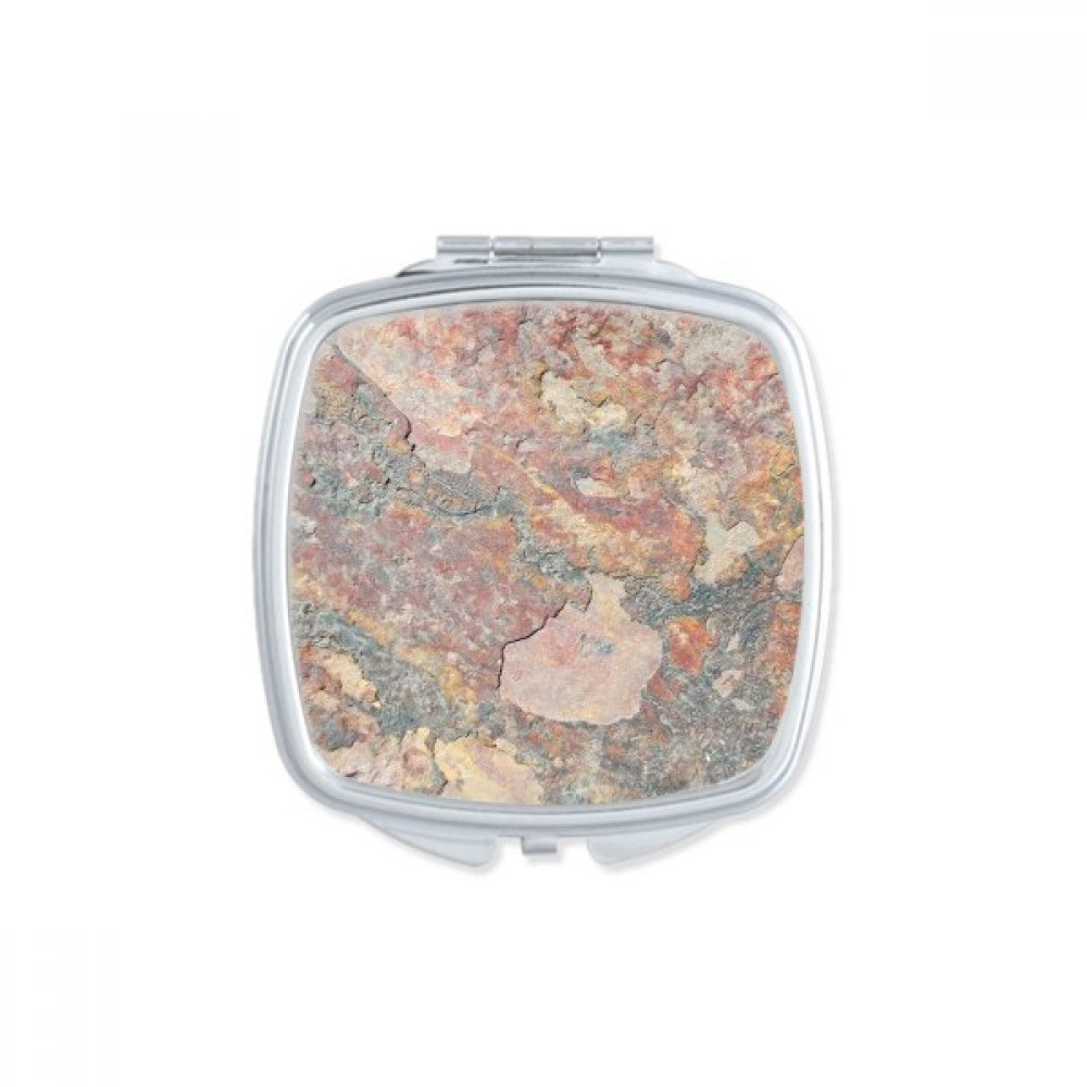 Miroir compact carré fer rouillé pour résoudre vos besoins de maquillage nomade