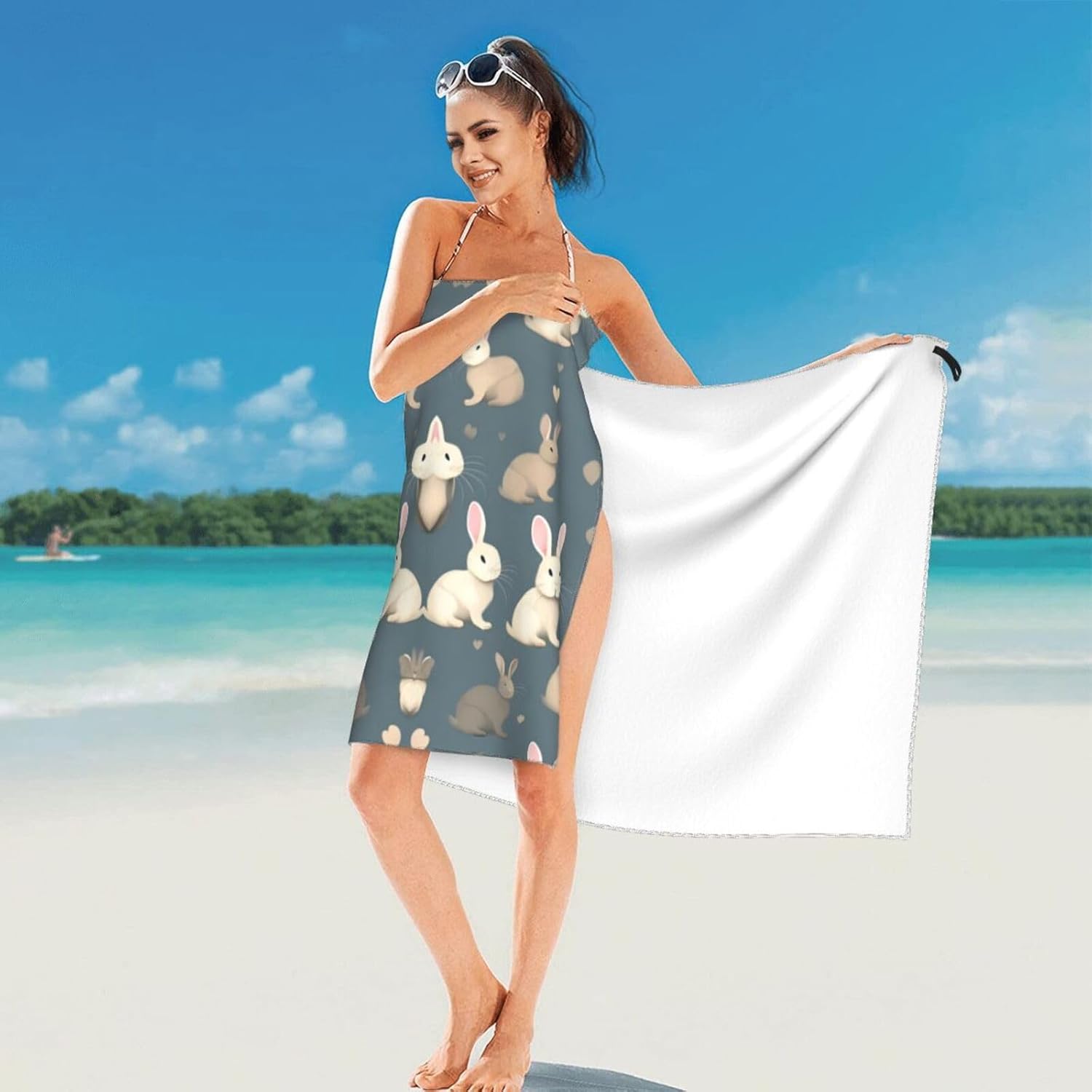 Rabbit Background Quick Drying Bath Towel,Microfibre Soft Large Bath Towel,Highly Absorbent Dry Quickly Bath Sheet