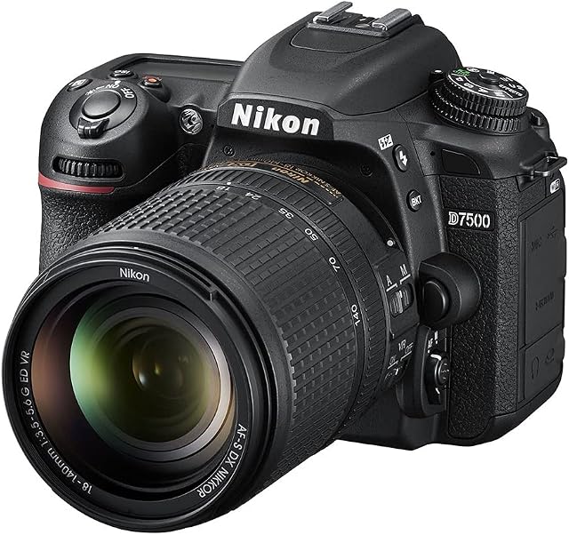 Nikon D7500 DSLR 20.9MP Kit con Objetivo 18-140mm