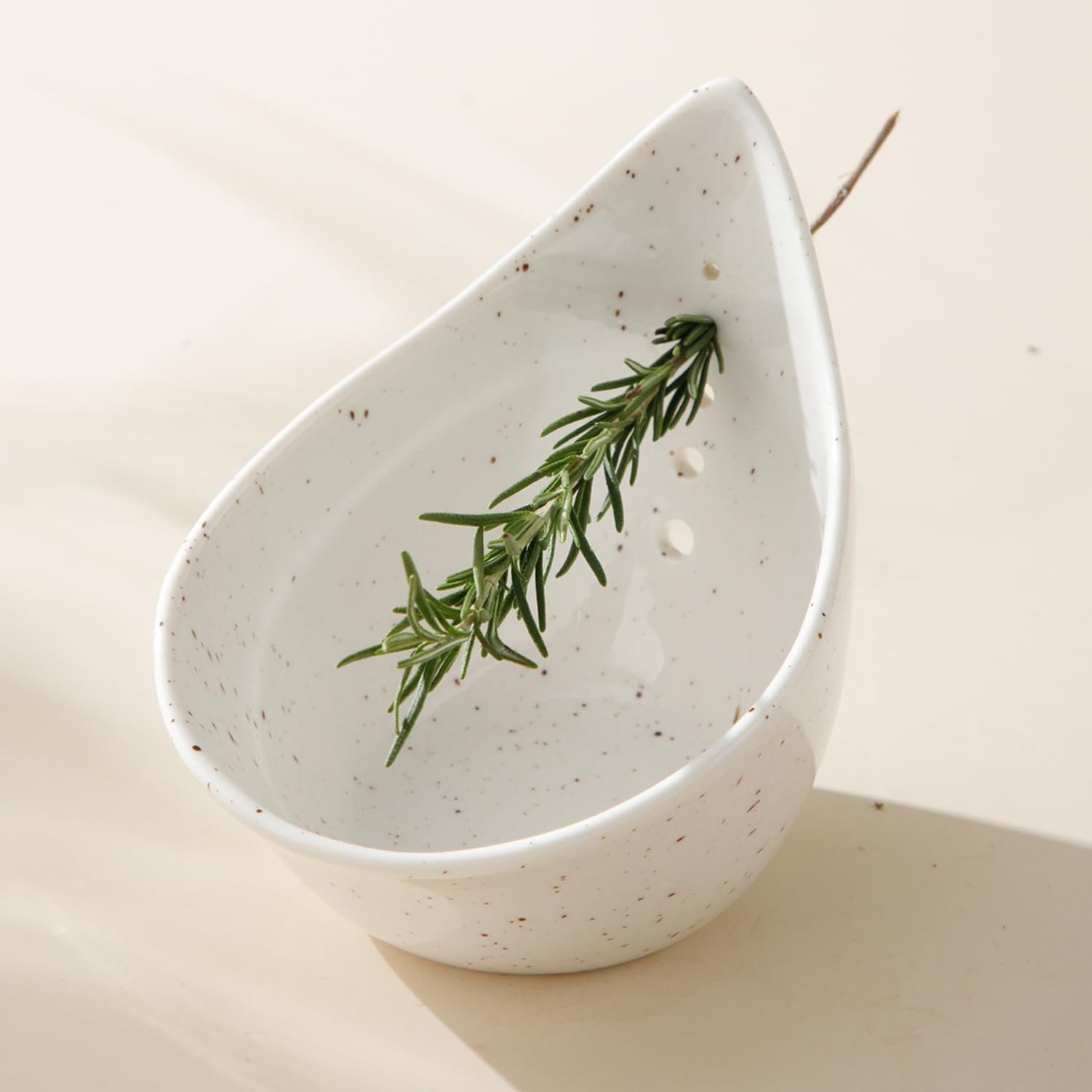 Dneuoir Herb Stripper Bowl Ceramic