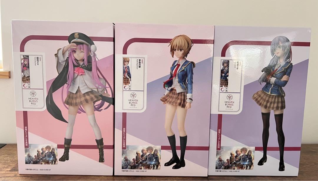 ヘブンバーンズレッド　ヘブバン　フィギュア　茅森月歌　和泉ユキ　國見タマ Amazon.co.jp: ヘブンバーンズレッド フィギュア 茅森月歌 和泉ユキ 國