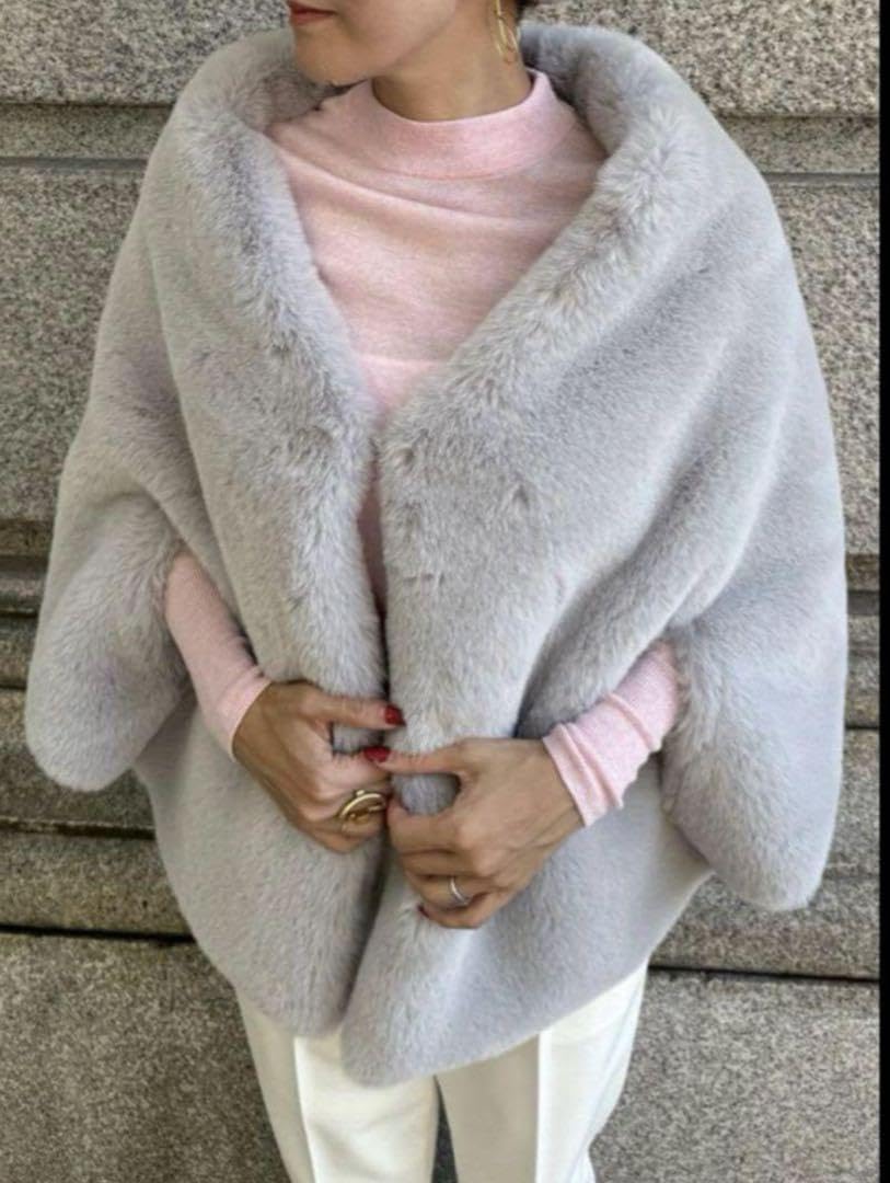 リッチボリュームフアァーケープ リッチボリュームフアァーケープ