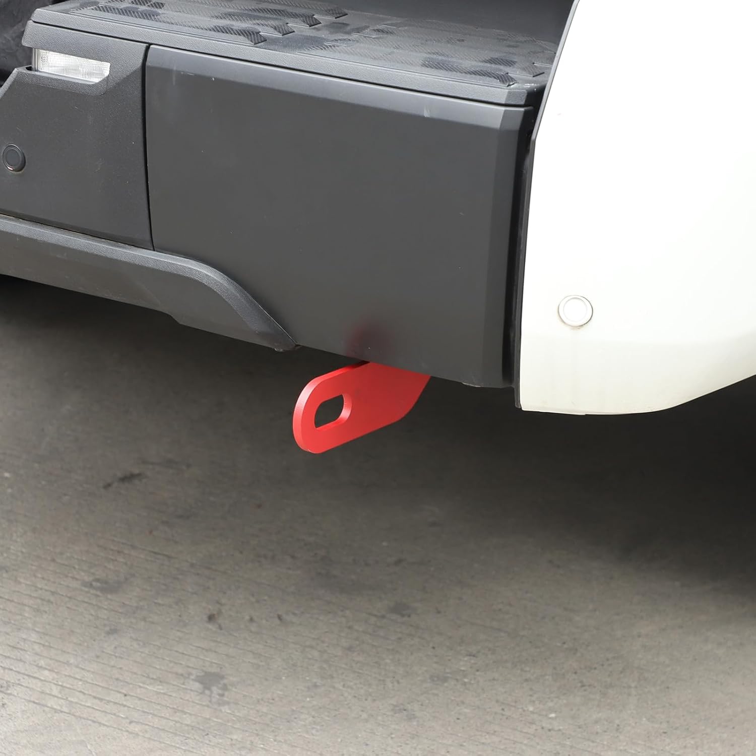 HAPPYHORSE Car Rear Tow Hooks Compatible with Toyot@ Tundra 2022-2026，Carbon Steel Rear Tow Hooks Recovery Points Hooks Trailer Hitch Ring Accessories (Red)