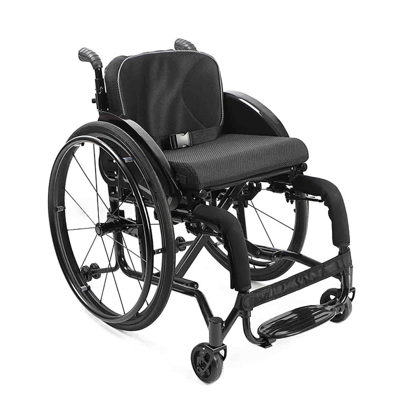 Silla de ruedas ultraligera, silla de ruedas manual autopropulsada negra con ancho de asiento, silla de ruedas deportiva plegable portátil para movilidad