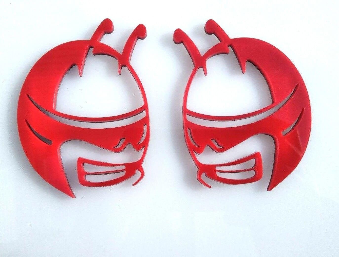 Amazon.com: Pair BEE Head Emblems fits Challenger Charger Fender