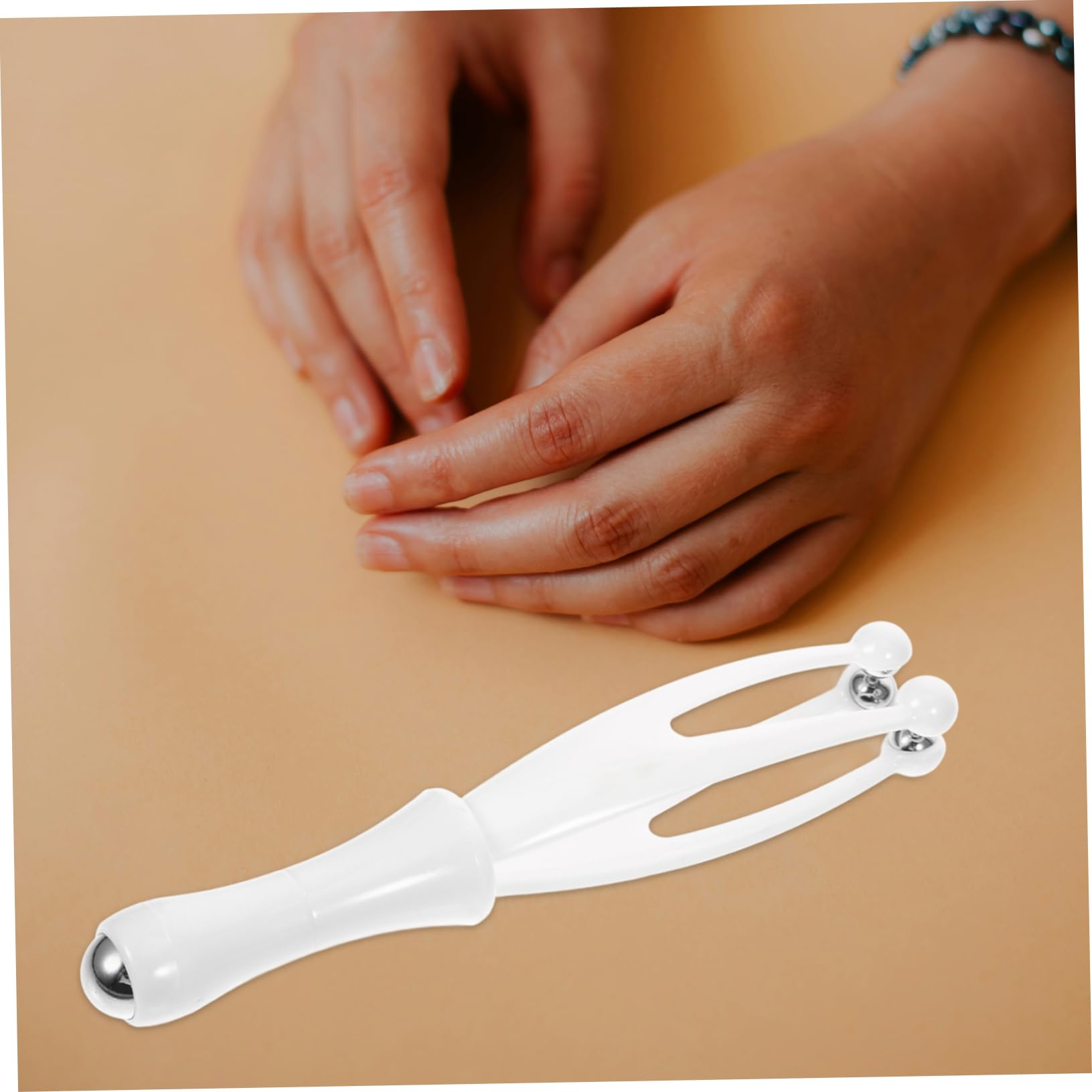 Beatifufu Finger Massage Tool Hand Massager Roller Manual Hand Arm Massager Finger Activation Roller for Relief Portable Massager Supply