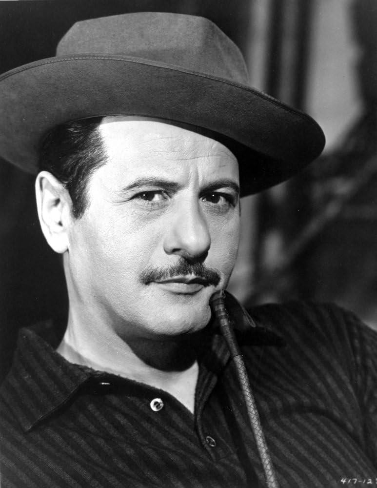 Eli Wallach Photo Print (24 x 30)