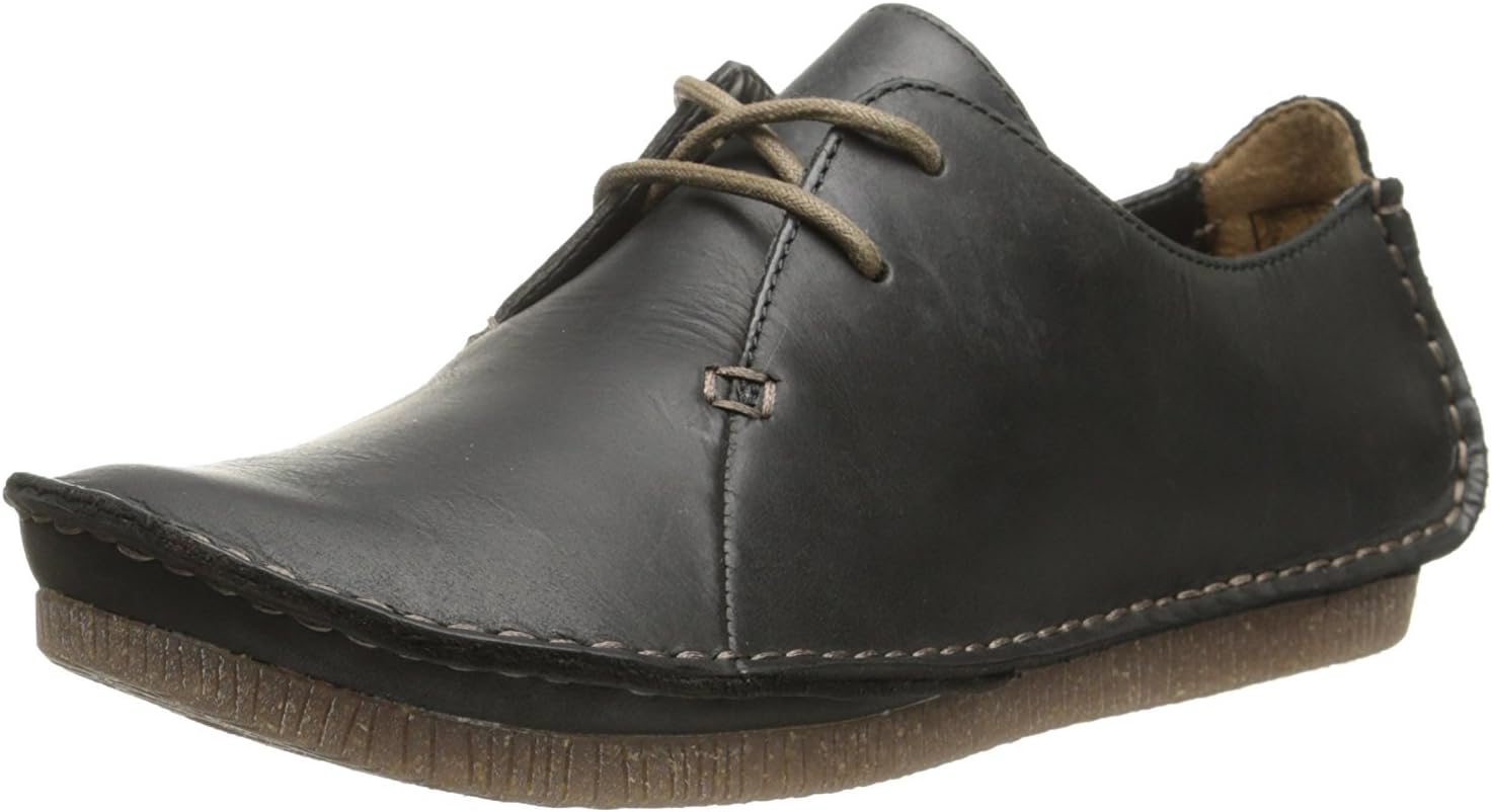 Clarks Women's Janey Mae