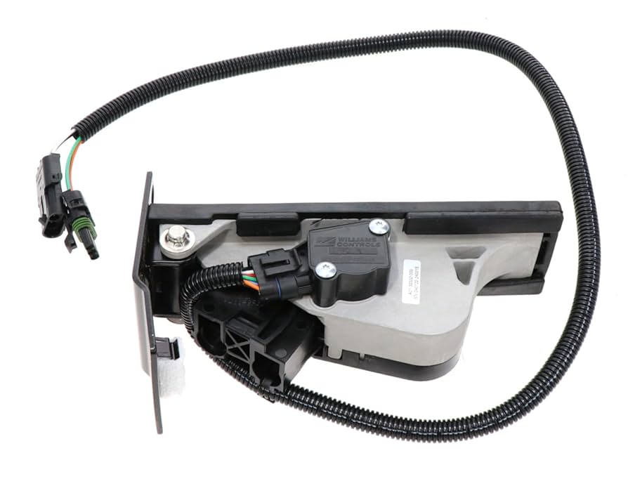 FLIKER Ｆ1 Amazon.com: Freightliner Accelerator Pedal - A01-32332-000