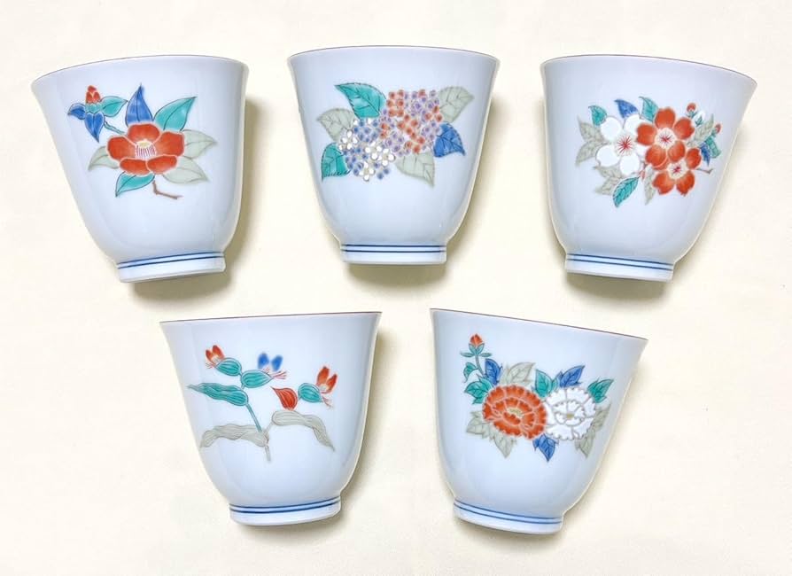 有田焼　湯呑み　激レア Amazon | 有田焼 西山窯 花絵替わり 湯呑 フリーコップ5客 | ノー