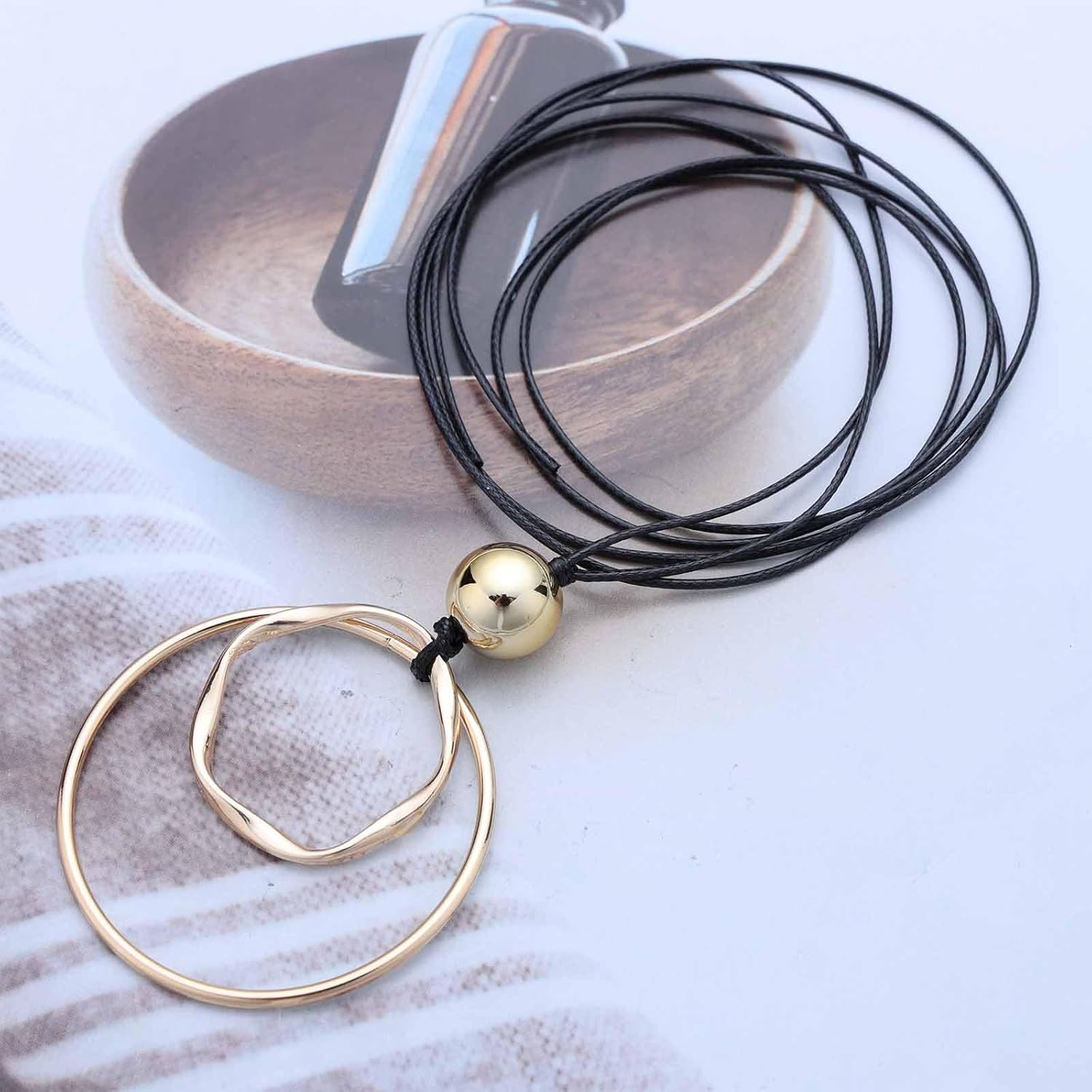 Vintage Layered Circle Choker Necklace Black Leather Collar Necklace Hollow Circle Necklace Circle Leather Necklace Double Circle Chain Necklace Jewelry for Women - Image 4