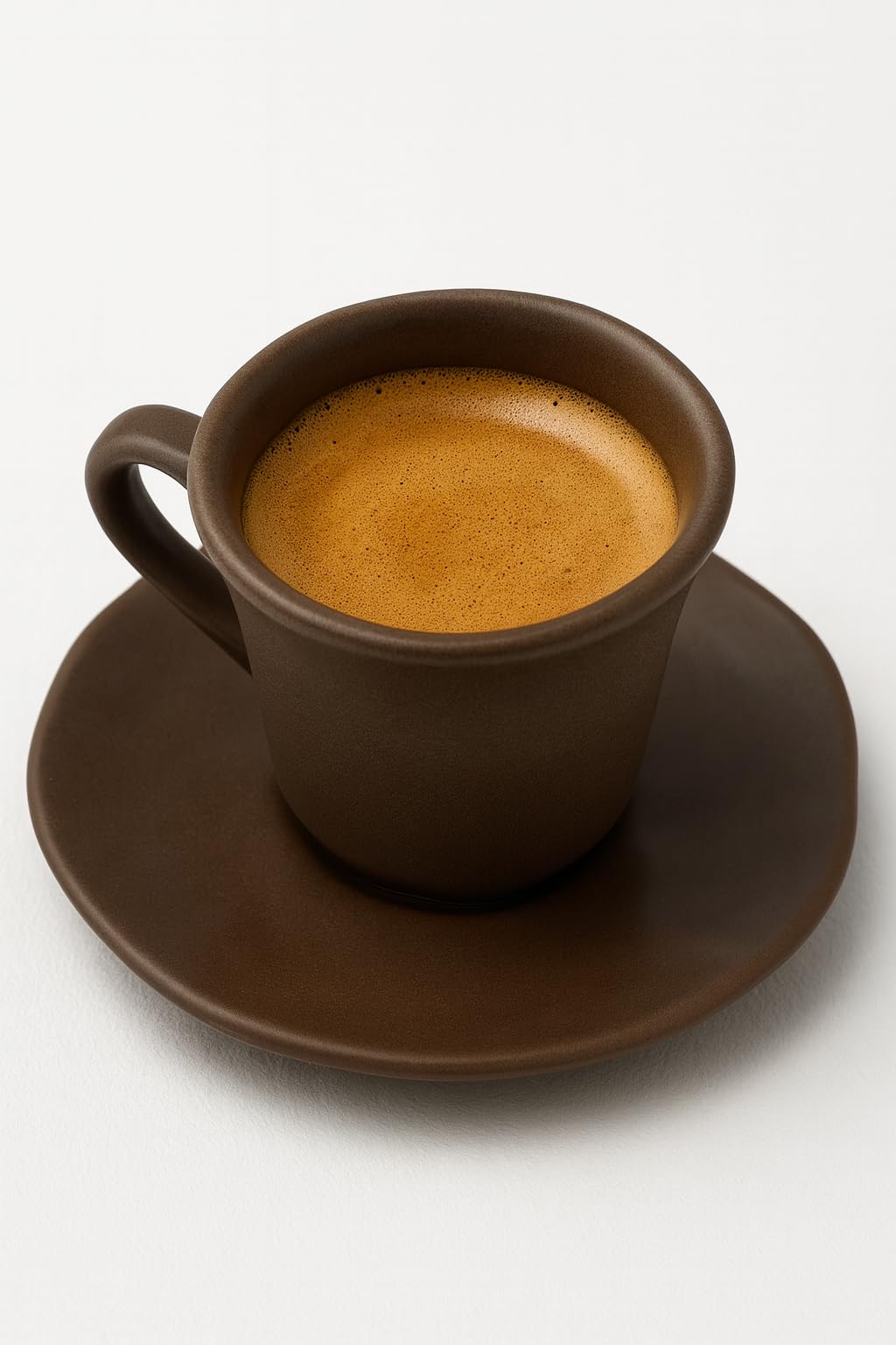 Organic Tortora – Set 6 Tazzine da Caffè con 6 Piattini, Per6 Persone, in Stoneware, finitura opaca effetto artigianale – moderne, resistenti, lavastoviglie e microonde.