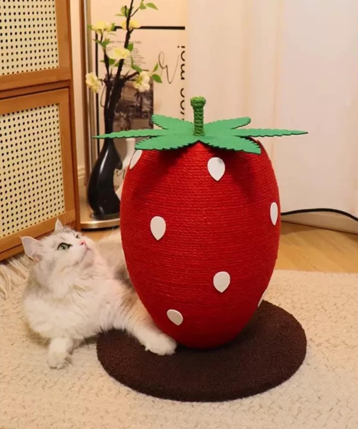Strawberry Cat Scratching Post – Decorative Vertical Sisal Ball – Artistic Mushroom Style Cat Furniture for Kittens and Small Cats