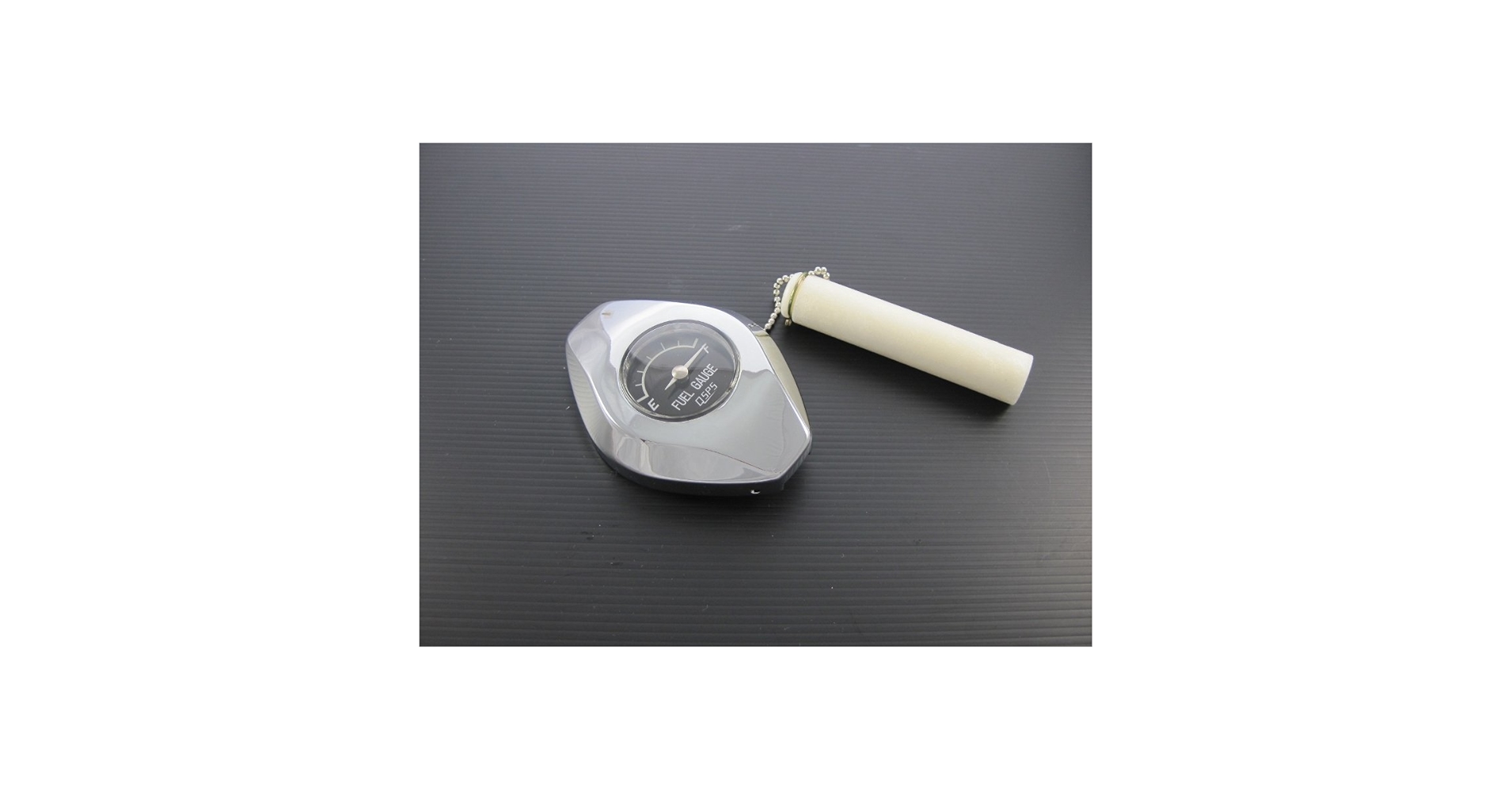 モスキーノ.カ－ディガンタンクトップ付き モスキーノ.カ－ディガンタンクトップ付き モスキーノ.カ－ディ