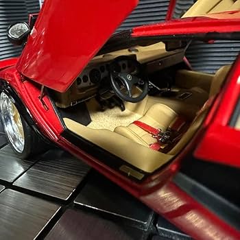 京商 1/18 ランボルギーニ カウンタックLP500 赤 Kyosho 1:18 LP500Sランボルギーニカウンタックウォルターウルフ