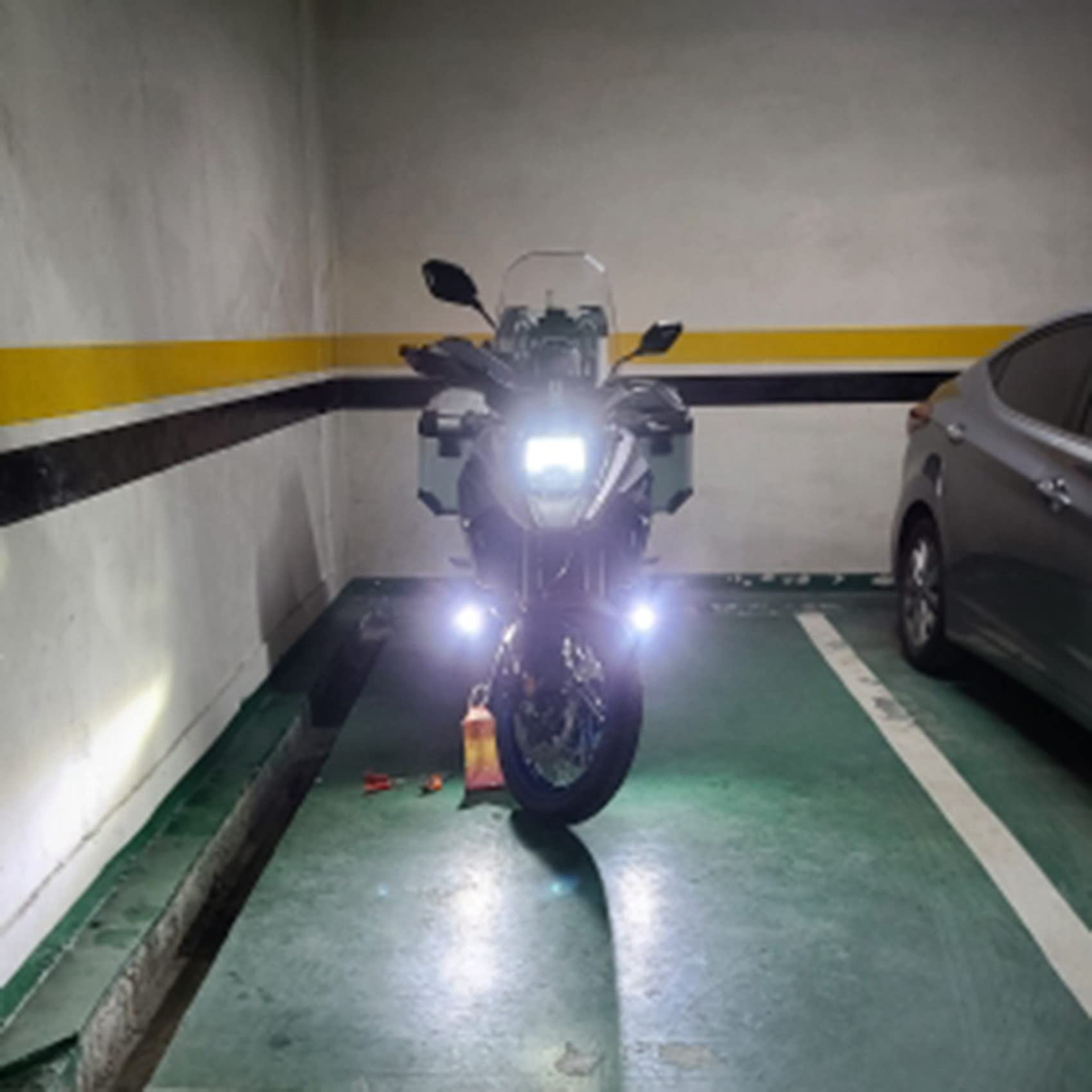 4 staffe di fissaggio per riflettori per moto, staffa di montaggio per fendinebbia, staffa ausiliaria a LED per R1200GS F800GS