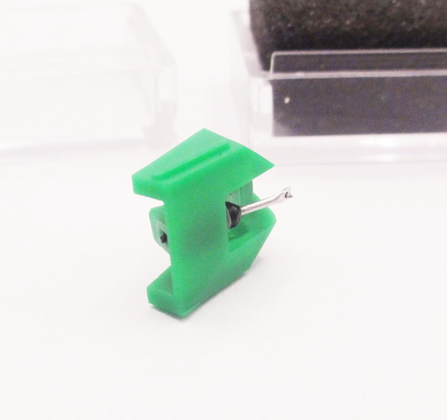Record Player Needle Replacement for AT-VMN95E Stylus, Elliptical Turntable Needle for Audio-Technica AT-LP120X Phonograph Turntable Accessories