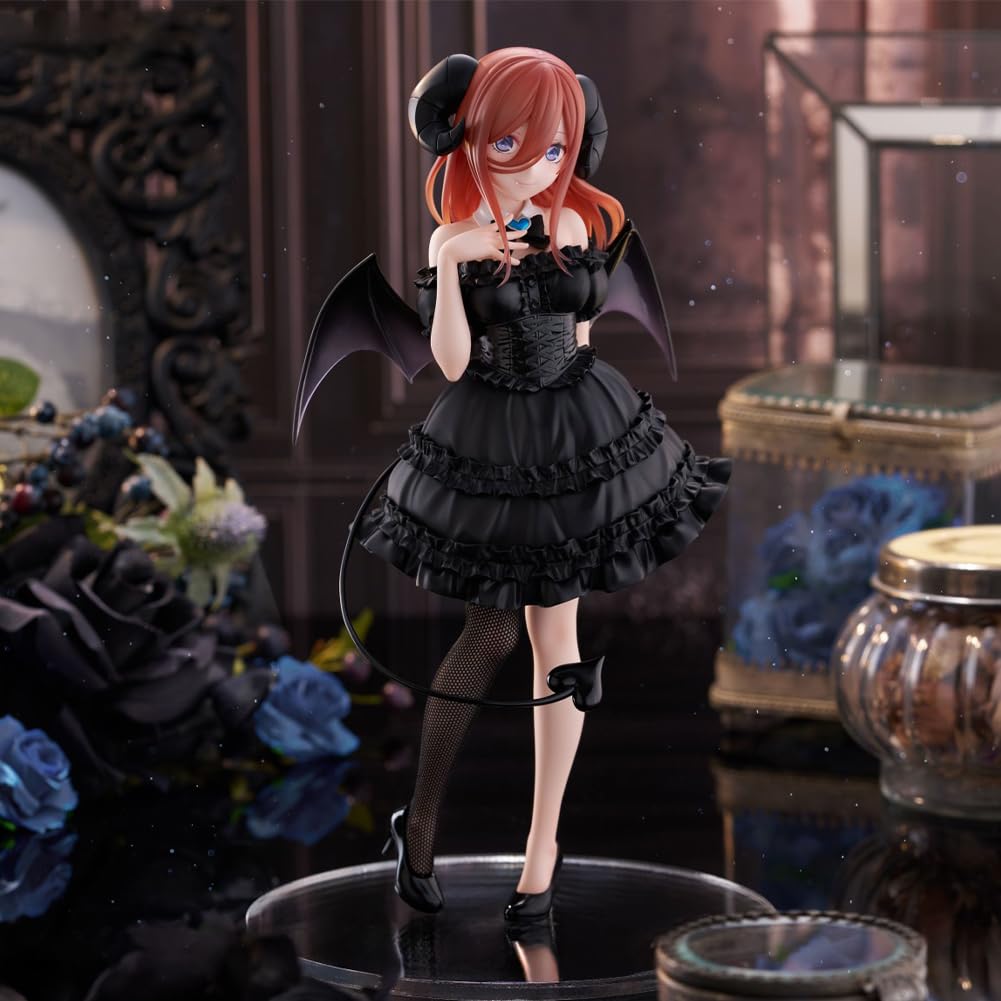 Figura de personaje de Nakano Miku de anime Nakano Miku, vestido negro, postura de pie, modelo de PVC, 25 cm, figura de acción de Nakano Miku, decoración de escritorio