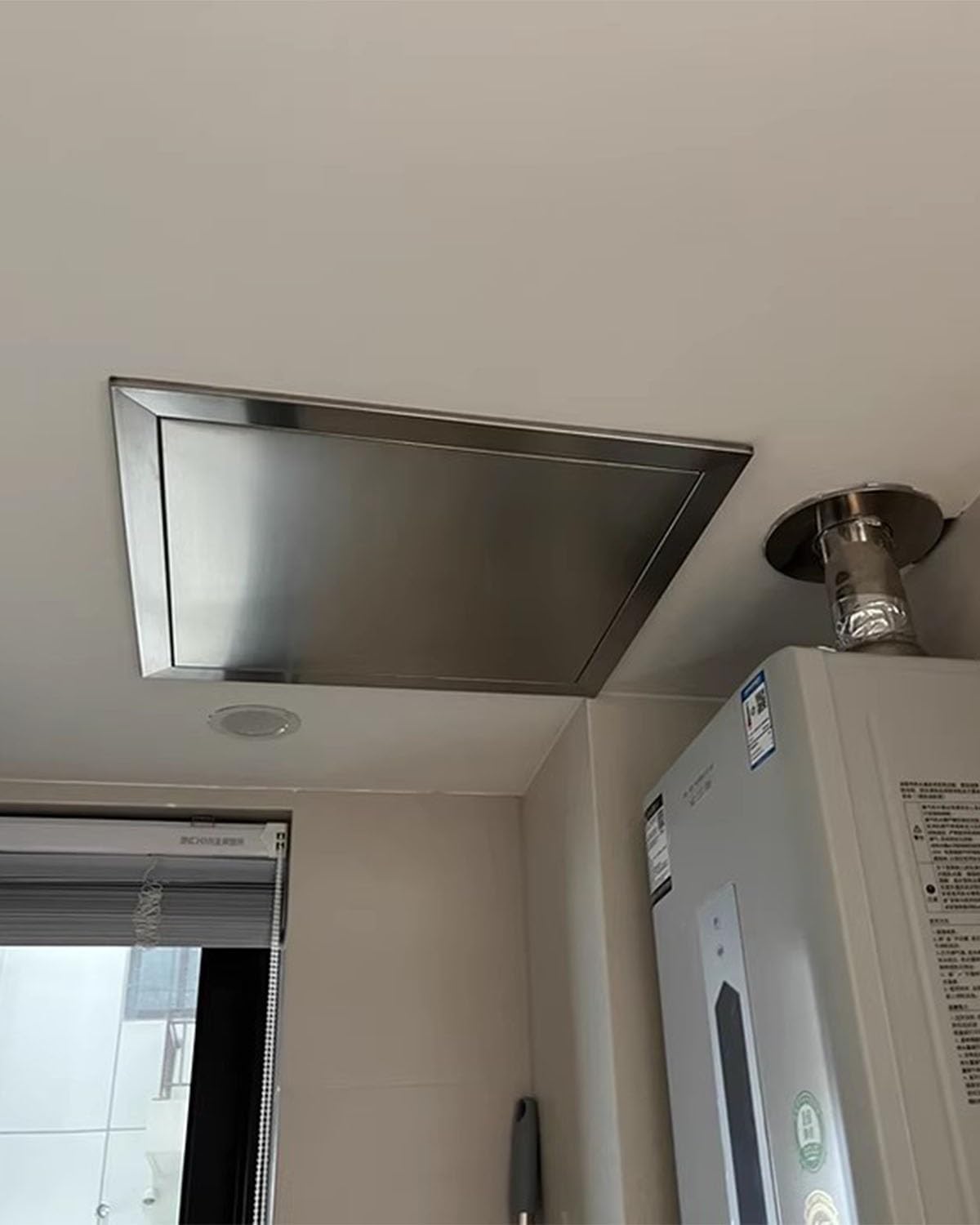 24"x24" 20"x24" 18"x22" 16"x24" 12"x12" Access Panel Door for Crawl Space, Magnetic Plumbing Access Hatch Stainless Steel, Push-to-Lock Revision Door(450x600mm/18x24in)