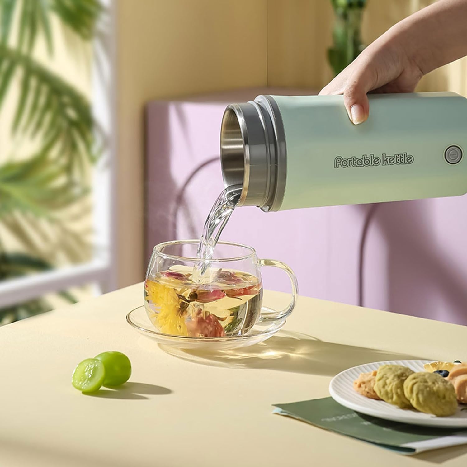 Amazon.co.jp : 電気ケトル 小型 携帯用 電気ポット 500ml 旅行 110V 7
