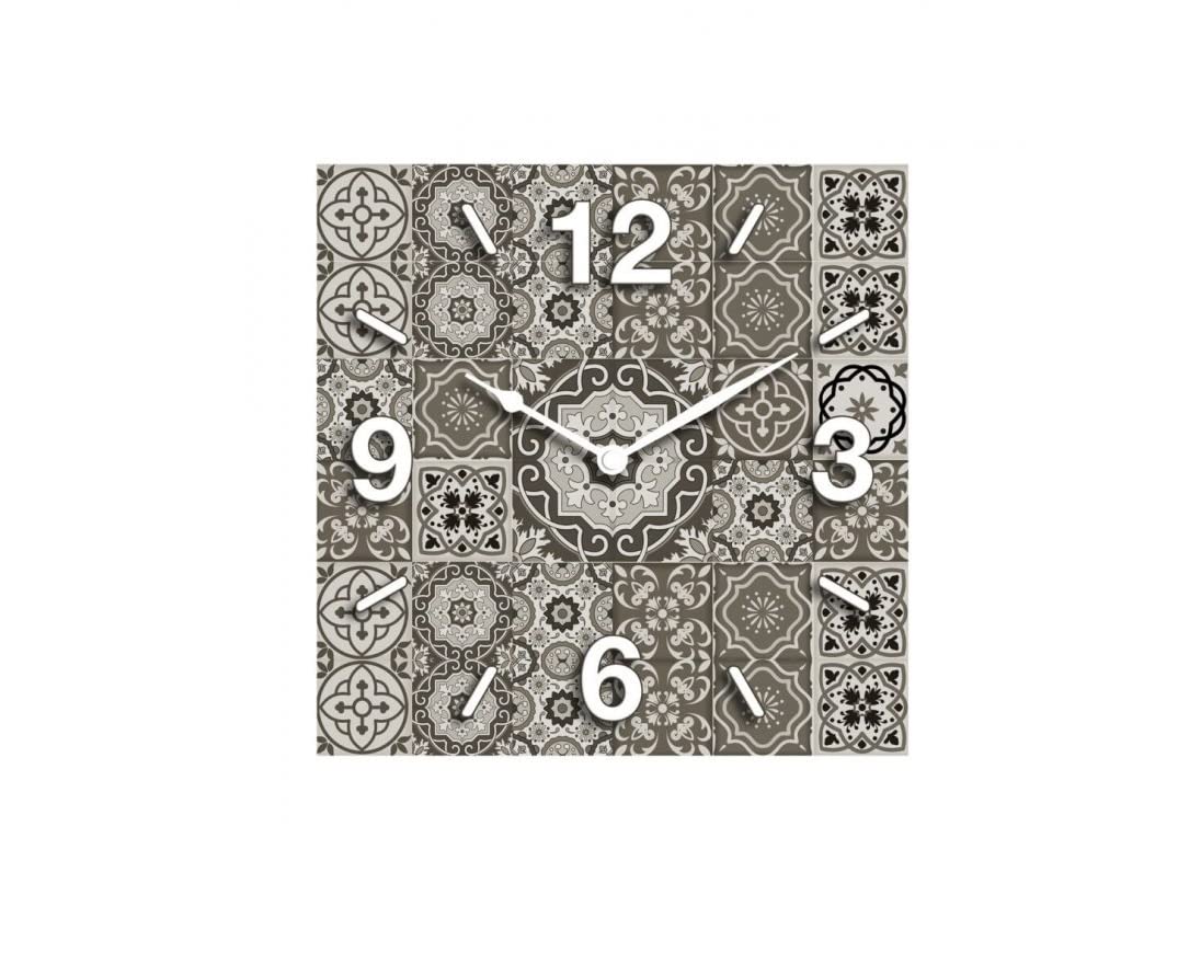 Horloge murale moderne en bois gdm 21022C la silhouette déesse crème