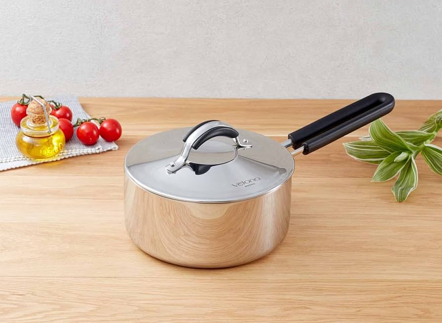 ★8月末迄のお値下げ★ ベローナアルファ 両手鍋 22cm 7480aj-01.jpg