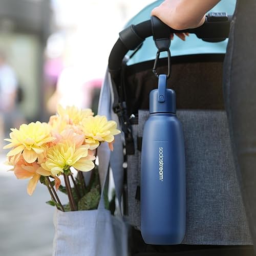 Miniatura 4 de SodaStream Botella de metal Fizz&go Cool Storm de 0.9 L, apta para lavavajillas, compatible con Duo, E-Duo, Terra y mucho más, mantiene el calor y