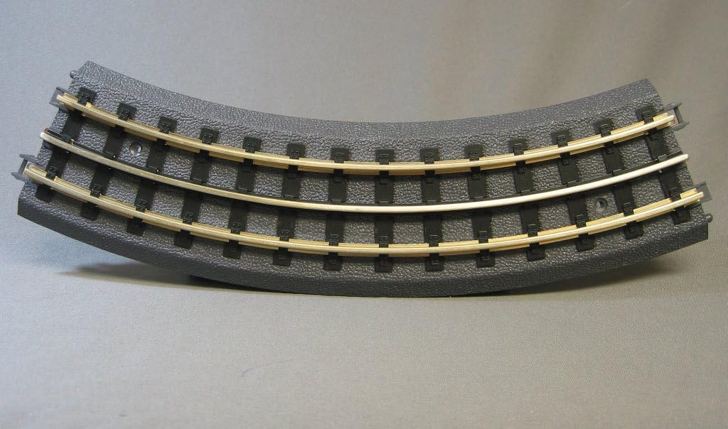 M.T.H. Electric TrainsMTH 40-1002 Real TRAX O Gauge 031 Curve Track Section 40-1002