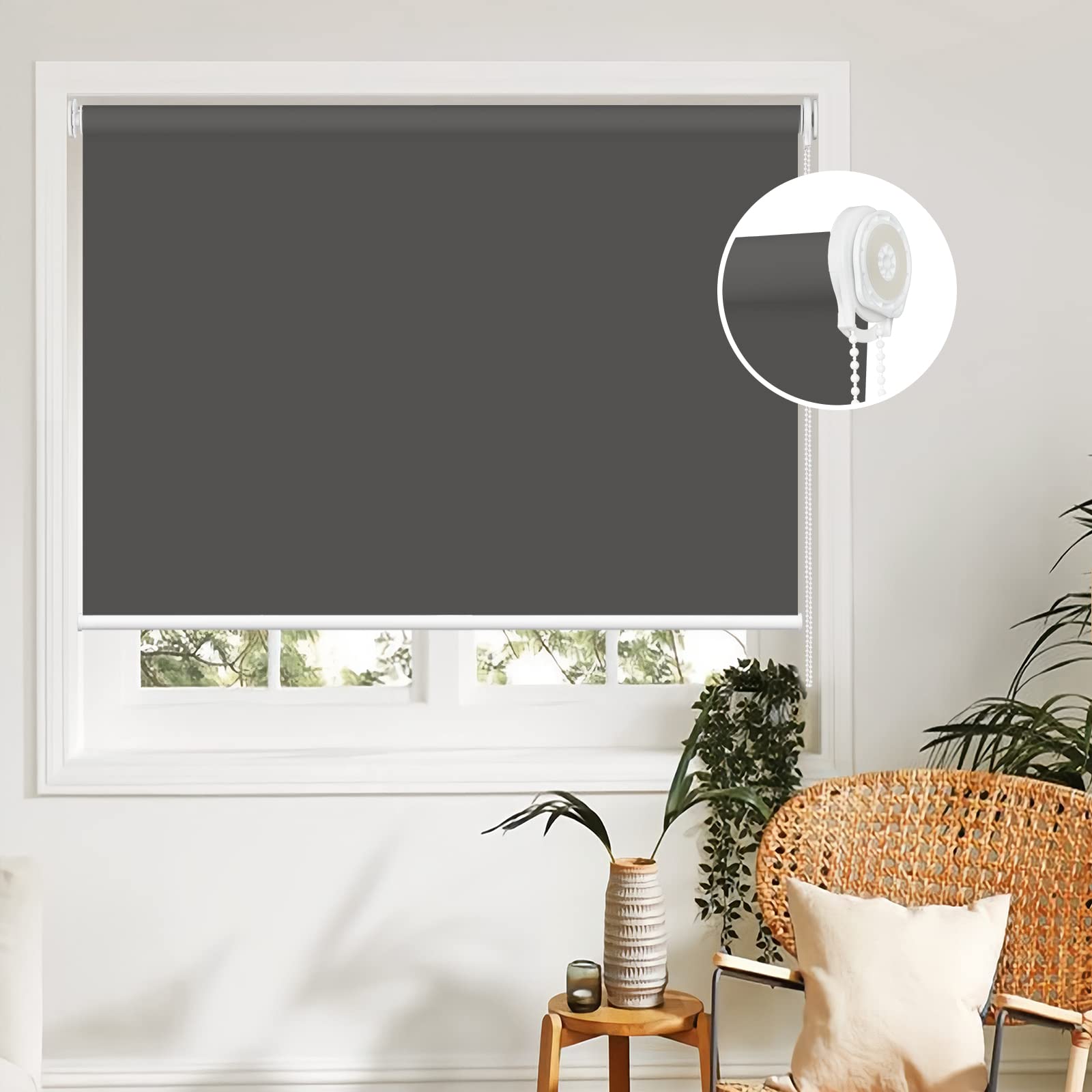 【HOCRISSON ロールスクリーン】 突っ張り式（穴開け不要）一級遮光 Amazon｜HOCRISSON ロールスクリーン つっぱり式 ロールカーテン 1級