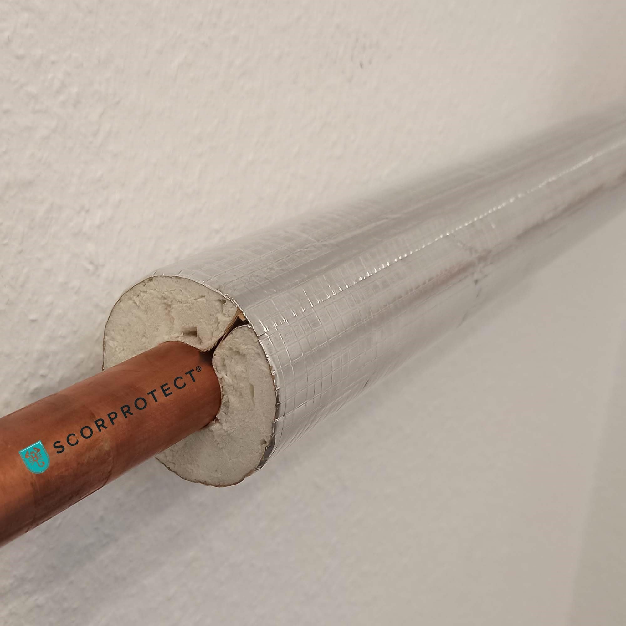 Scorprotect® voller Karton selbstklebende Alu PUR Rohrschale / Rohrisolierung mit Gewebemantel (Alu, 22 x 20 mm x 1 Meter)