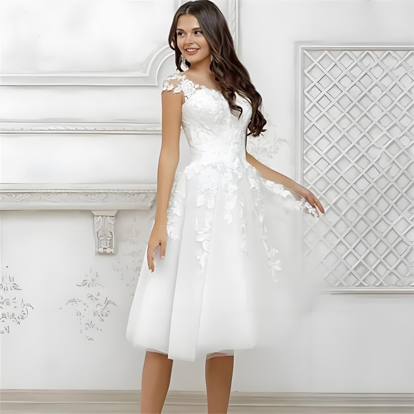 Robe de mariée courte en tulle pour mariée avec appliques en dentelle sans manches longueur genou robe de mariée pour femmes
