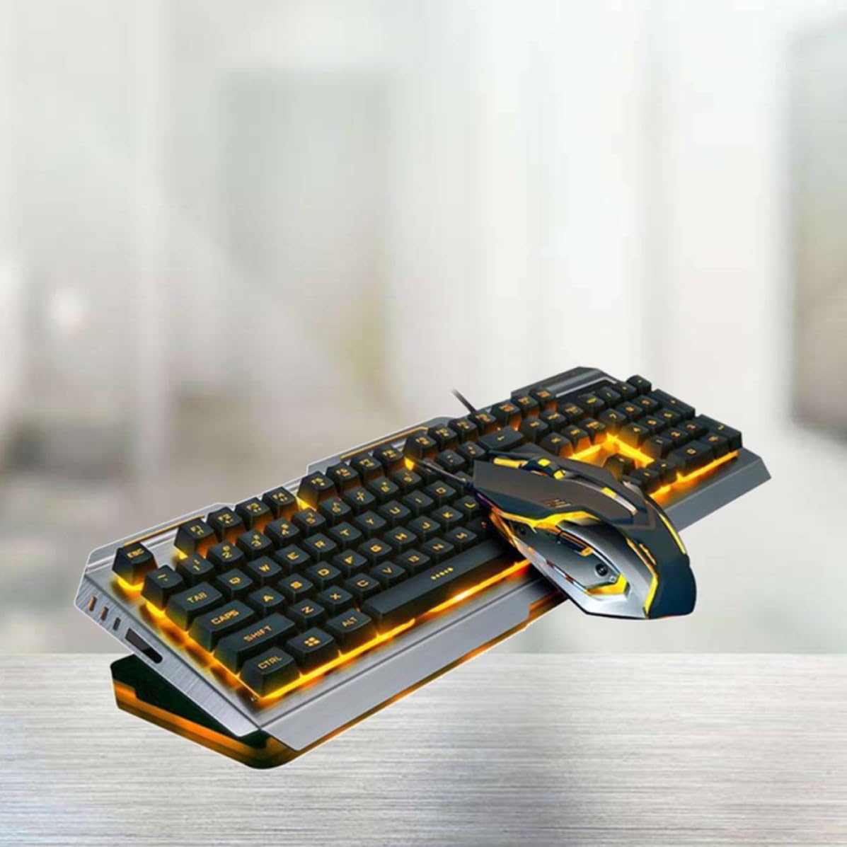 BETOOKY Tastiera Meccanica Retroilluminazione LED Set e Mouse da Gioco Tastiera Ergonomica Tasti ad Alta Elasticità e Mouse USB Nero in Plastica