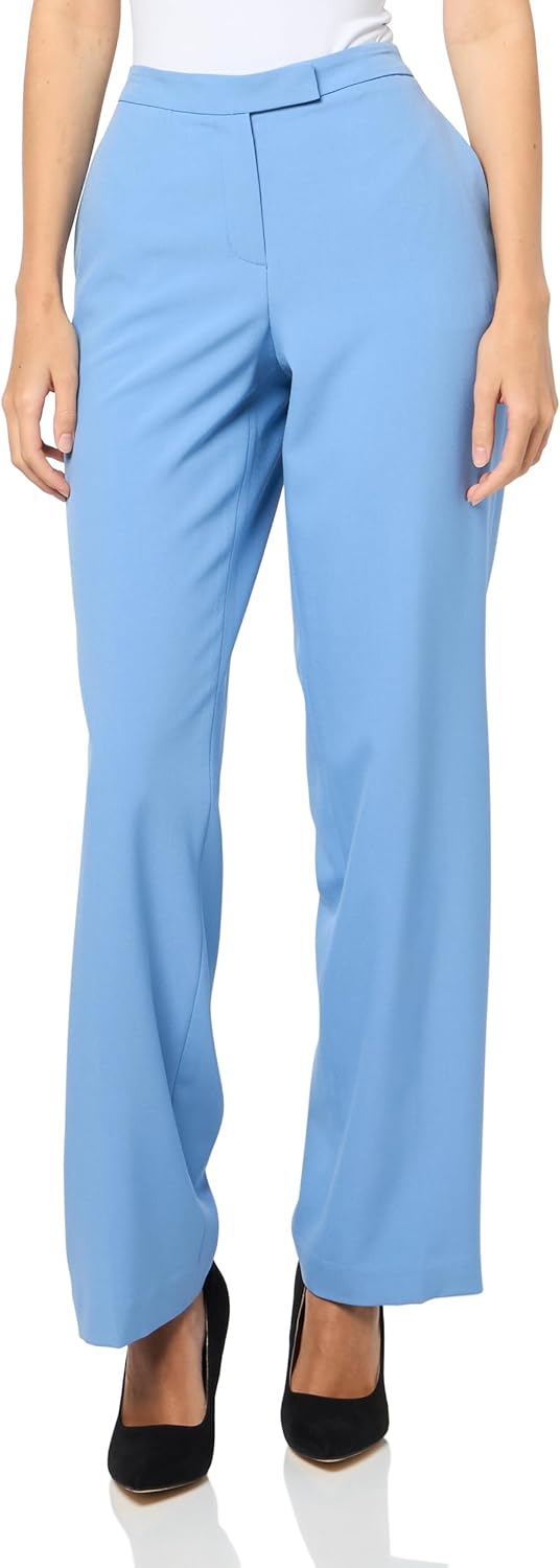 Le Suit Womens Jacket/Pant Suit - Image 3