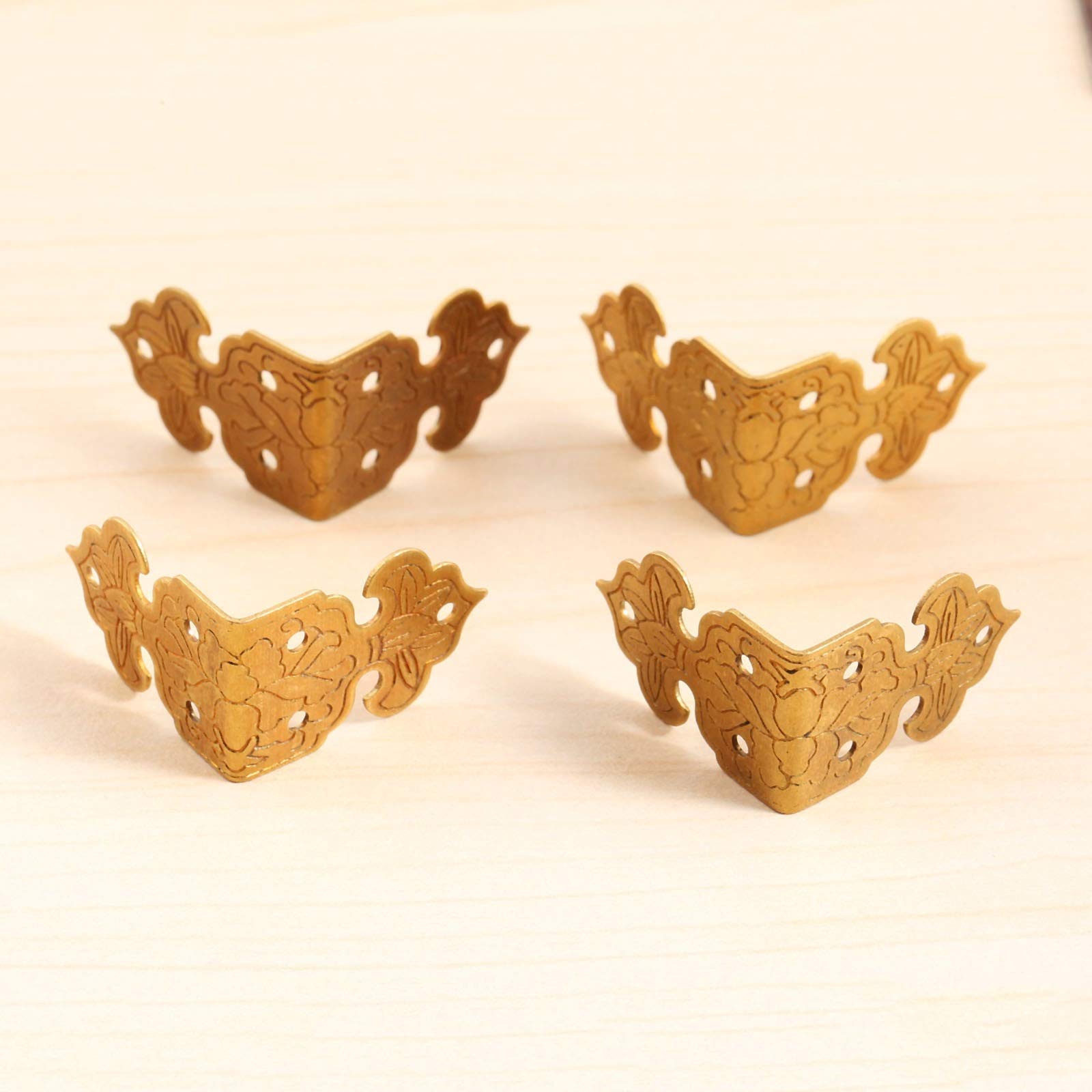Protezioni angolari in metallo, Protezioni angolari for scatola di metallo, 4 pezzi 25x25 mm Ottone antico Scatola di legno Piedi Gamba Staffe angolari Proteggi hardware Artigianato in metallo Staffa