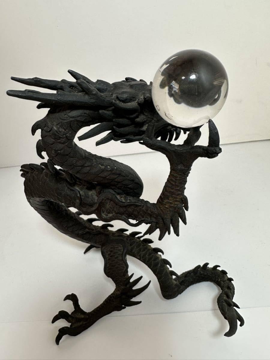 Amazon.co.jp: 時代金工美術 正山銘銅造「龍」水晶玉付 高19.5cm 玉径