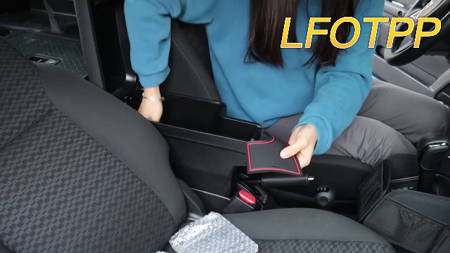 Produktbild von LFOTPP Mittelkonsole Aufbewahrungsbox Jimny, Armlehne Organizer